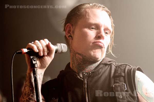 COMBICHRIST - 2014-03-25 - PARIS - La Maroquinerie - 